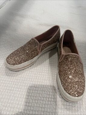 Women’s Glitter Slip-On Mules in Rose Gold
